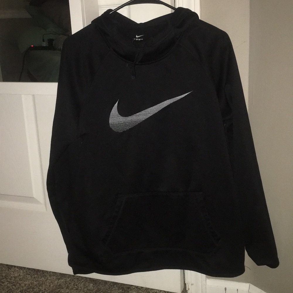 Black nike thermafit hoodie